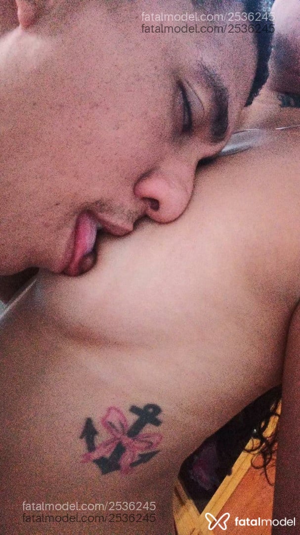 Acompanhante homem morena (o) de olhos castanhos em Jataí Acompanhante homem morena (o) de olhos castanhos em Jataí - Fagundes