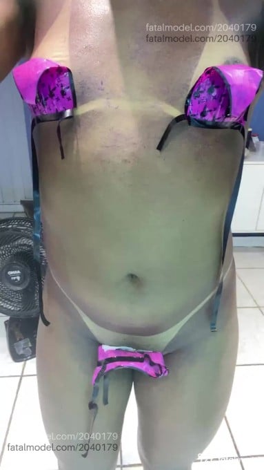 Acompanhante mulher trans com cabelo castanho de olhos pretos em Petrópolis - Akira Valmont