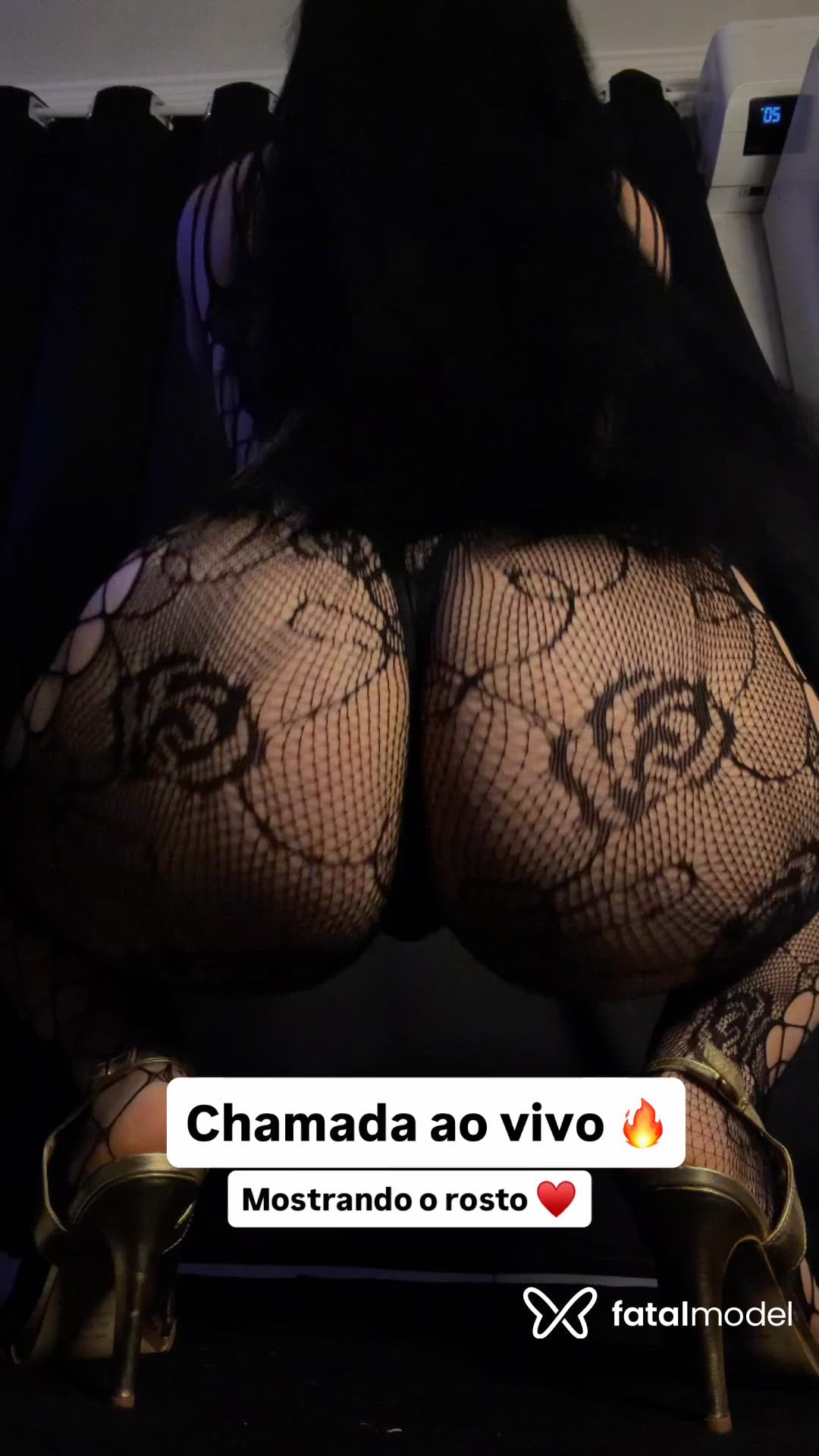 Acompanhante mulher morena (o) de olhos castanhos - Monique Acompanhante mulher morena (o) de olhos castanhos - Monique