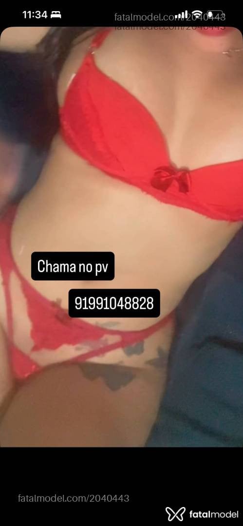 Acompanhante mulher com cabelo castanho de olhos pretos - Amanda