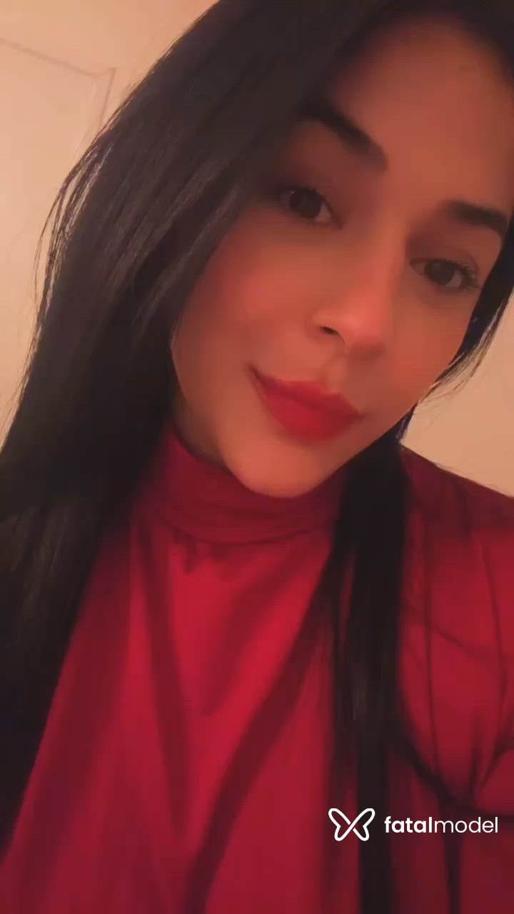 Acompanhante mulher morena (o) de olhos castanhos - Ketlin Bittencourt
