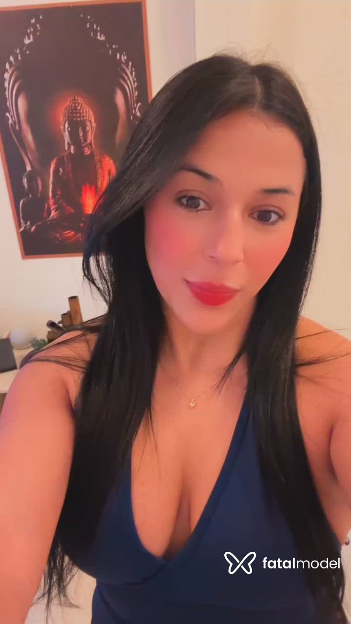 Acompanhante mulher morena (o) de olhos castanhos - Ketlin Bittencourt