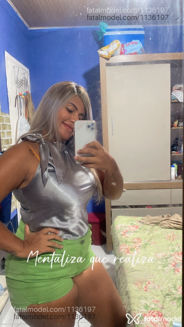 Acompanhante mulher loira (o) de olhos castanhos em Novo Repartimento - Karol