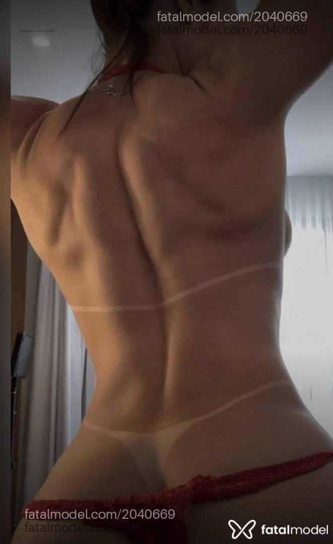Acompanhante mulher morena (o) de olhos castanhos - Allana Fitnes