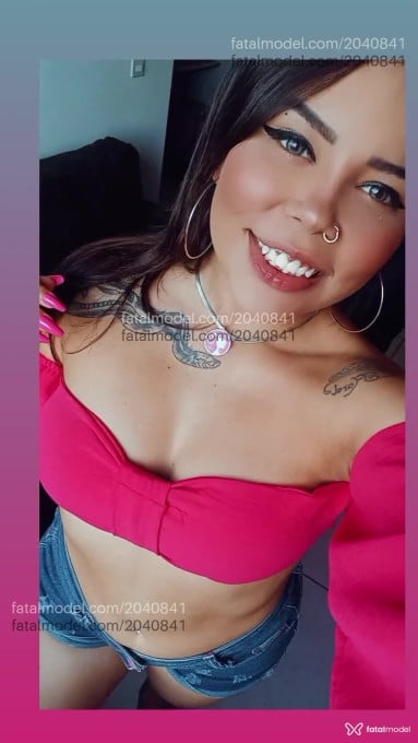 Acompanhante mulher morena (o) de olhos verdes em Canoinhas - Manuella