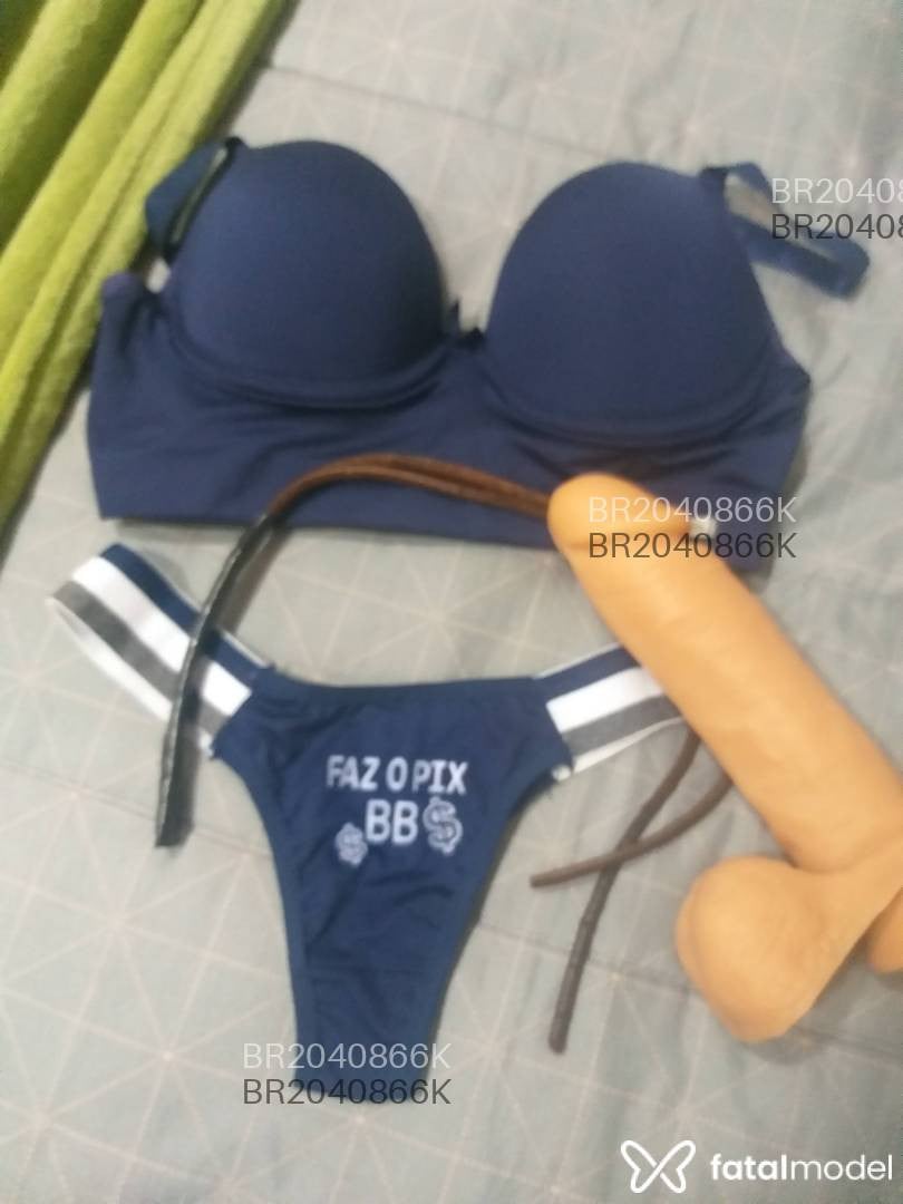 Acompanhante mulher morena (o) de olhos azuis em São Leopoldo Acompanhante mulher morena (o) de olhos azuis em São Leopoldo - Bianca
