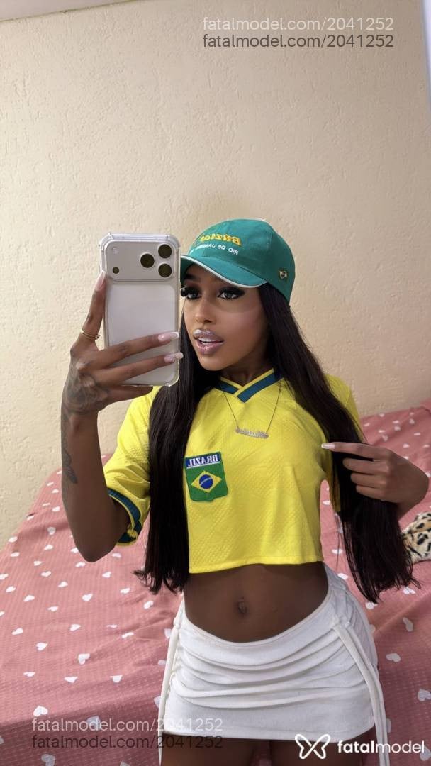 Acompanhante mulher morena (o) de olhos castanhos em Saquarema - Viviane Costa