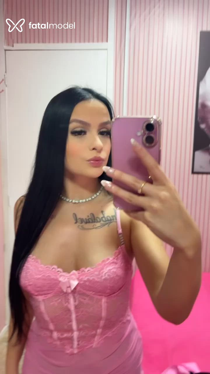 Acompanhante mulher morena (o) de olhos castanhos - Renata Acompanhante mulher morena (o) de olhos castanhos - Renata