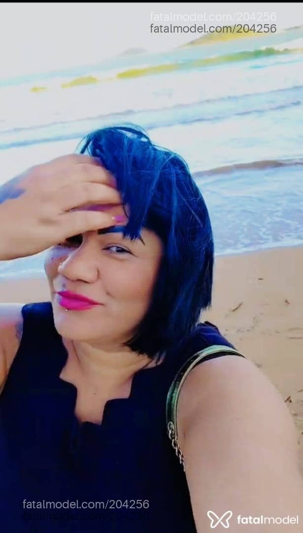 Acompanhante mulher morena (o) de olhos mel em Guarapari Acompanhante mulher morena (o) de olhos mel em Guarapari - MEL MEDINNA