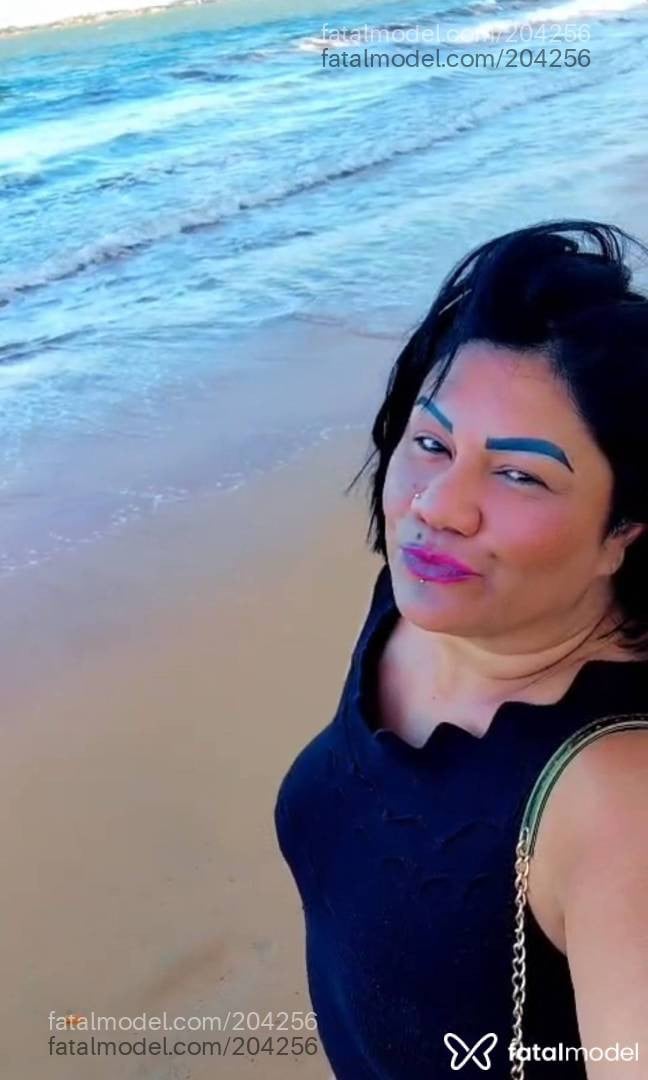 Acompanhante mulher morena (o) de olhos mel em Guarapari Acompanhante mulher morena (o) de olhos mel em Guarapari - MEL MEDINNA