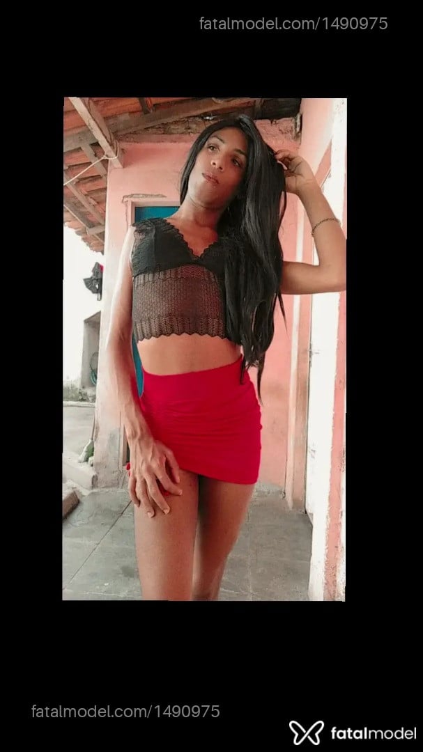 Acompanhante travesti morena (o) de olhos castanhos em Pedro Leopoldo - Emanuely