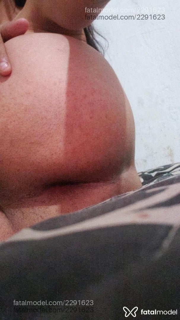 Acompanhante mulher trans morena (o) de olhos pretos em Paulista - Leila