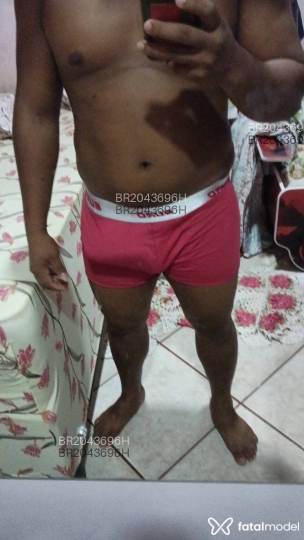 Acompanhante homem morena (o) de olhos pretos - Teodoro Acompanhante homem morena (o) de olhos pretos - Teodoro