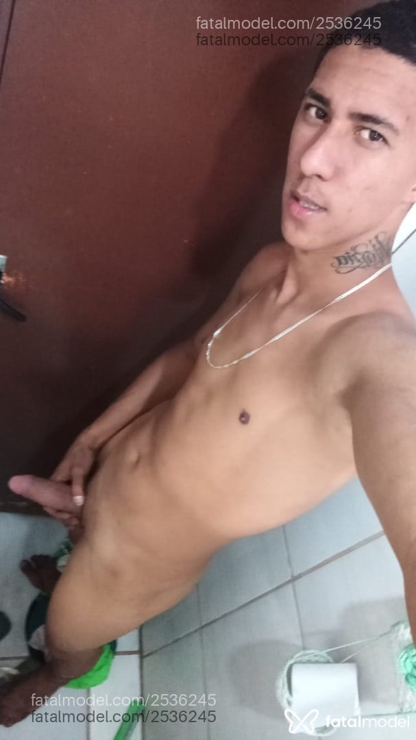 Acompanhante homem morena (o) de olhos castanhos em Jataí Acompanhante homem morena (o) de olhos castanhos em Jataí - Fagundes