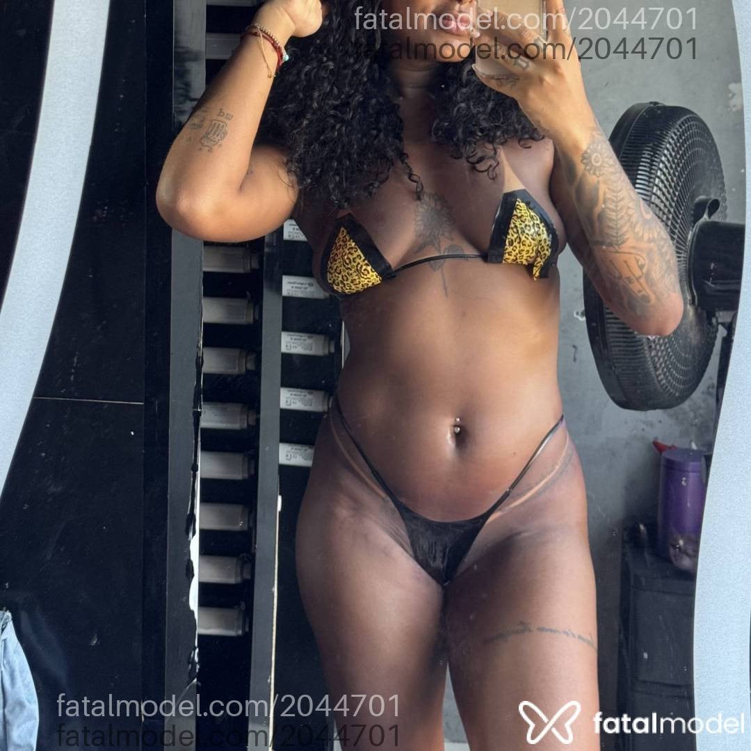 Acompanhante mulher morena (o) de olhos castanhos - Ludymilla