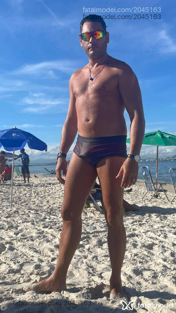 Acompanhante homem morena (o) de olhos castanhos em Rio de Janeiro - Sandro Garcia