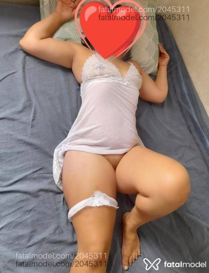 Acompanhante mulher morena (o) de olhos castanhos - Amanda