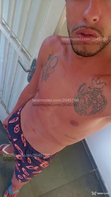 Acompanhante homem com cabelo castanho de olhos castanhos em Rio de Janeiro - Erick