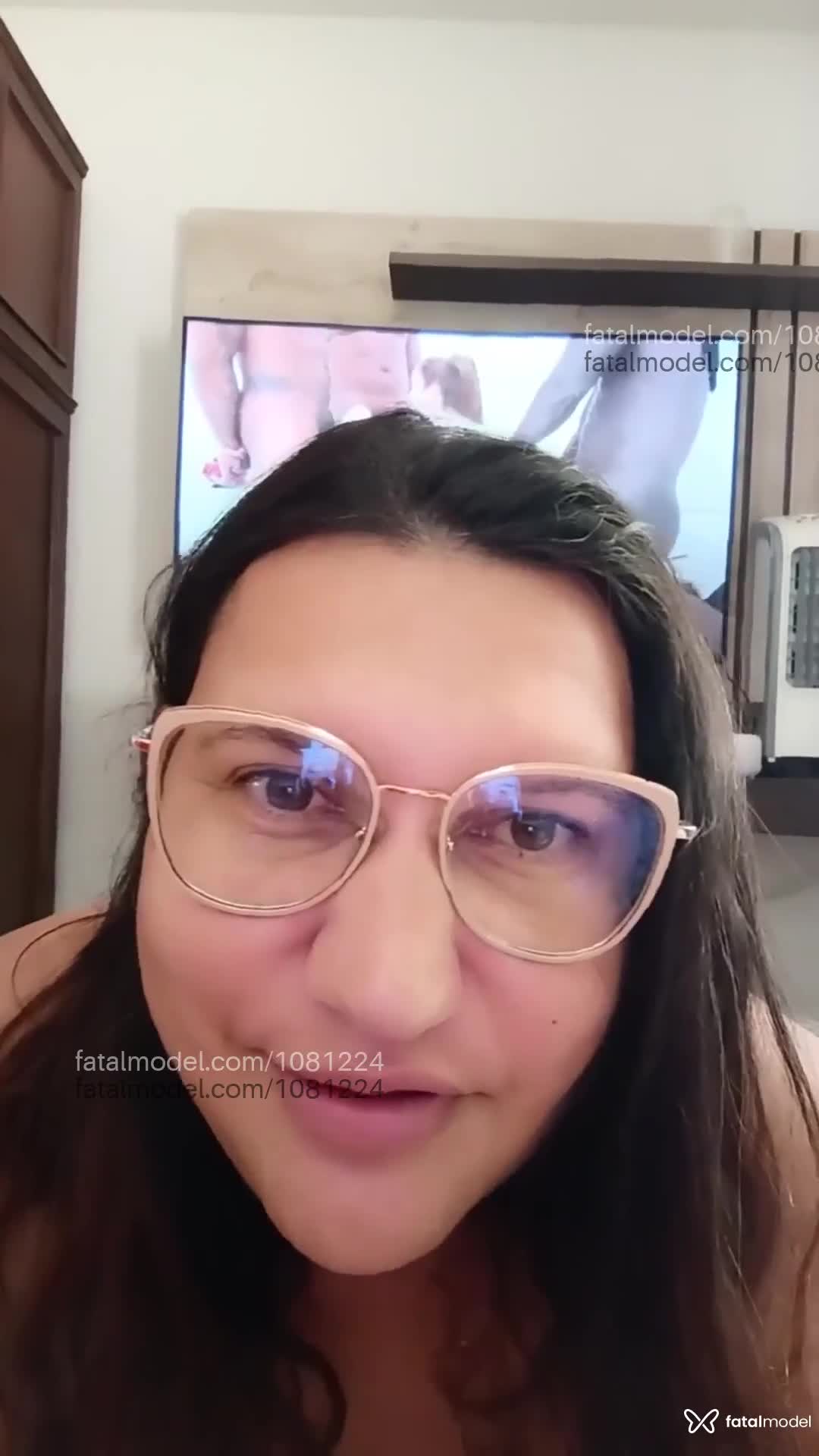 Acompanhante mulher trans com cabelo castanho de olhos mel em Mantena - Juju Babilon