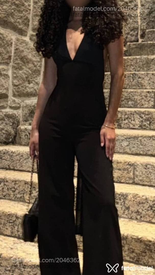 Acompanhante mulher com cabelo castanho de olhos pretos - Camila
