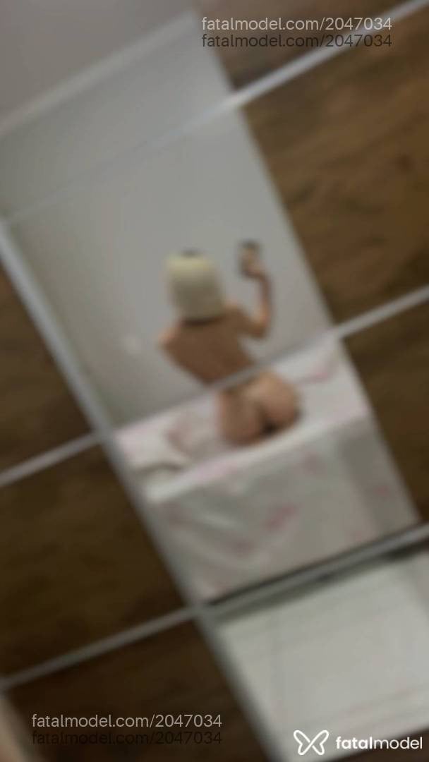 Acompanhante mulher loira (o) de olhos castanhos em Cascavel - Larissa