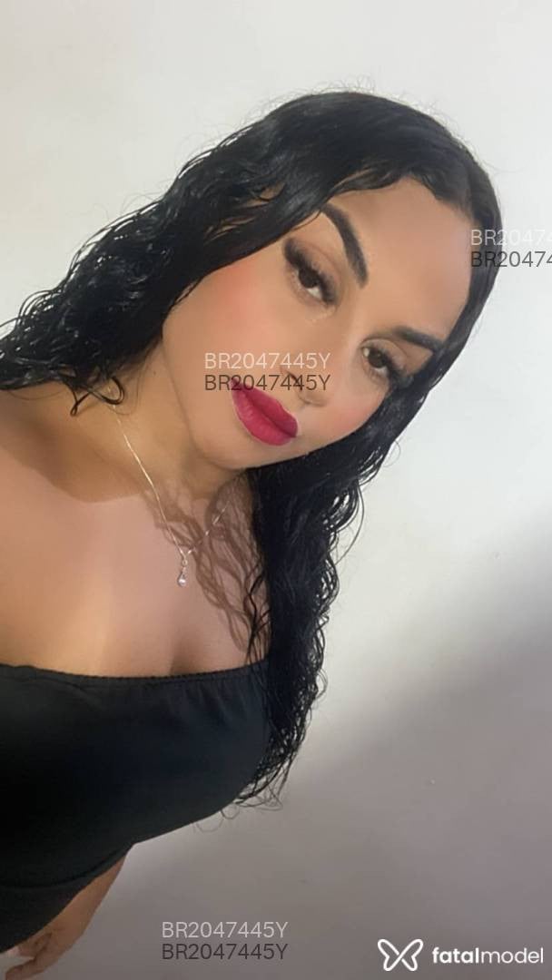 Acompanhante mulher morena (o) de olhos pretos em Guarujá - Isabela