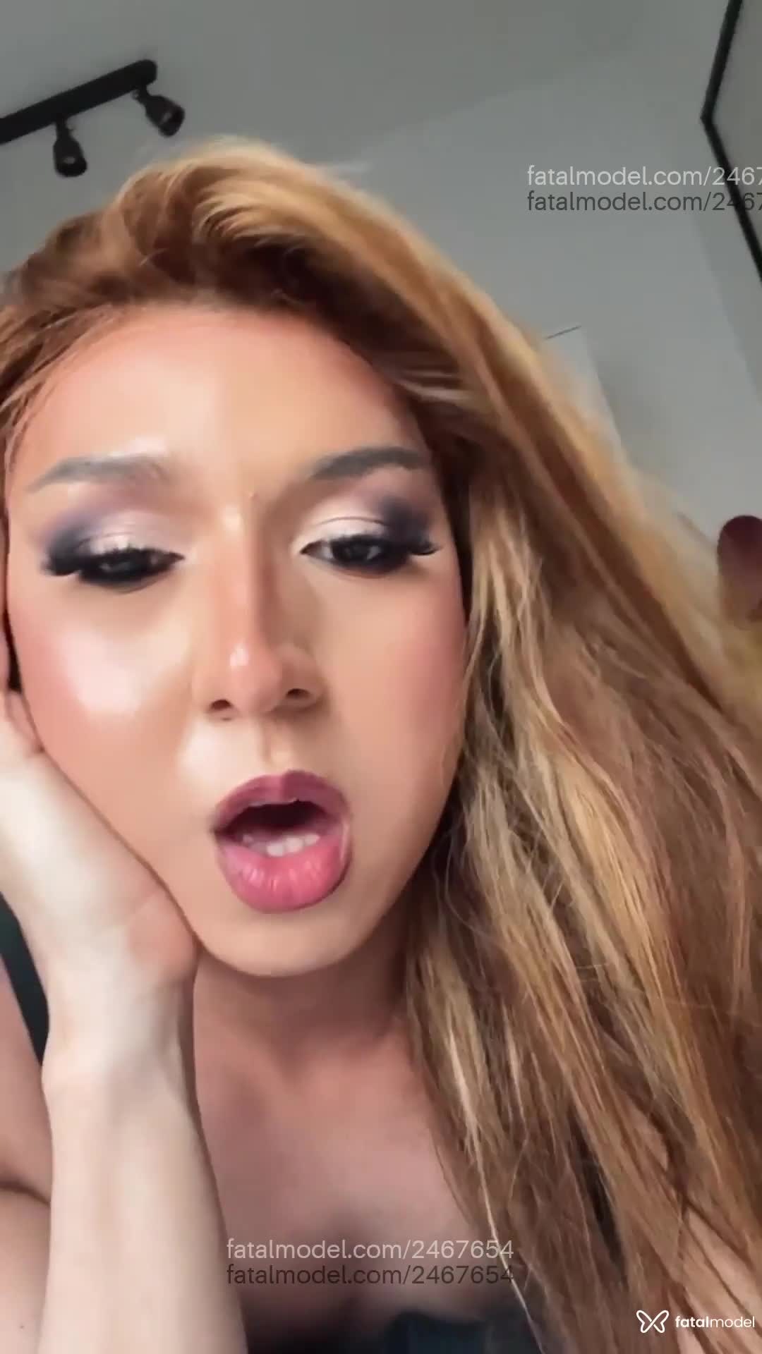 Acompanhante mulher trans ruiva (o) de olhos castanhos em São Paulo - Geovanna Petrova