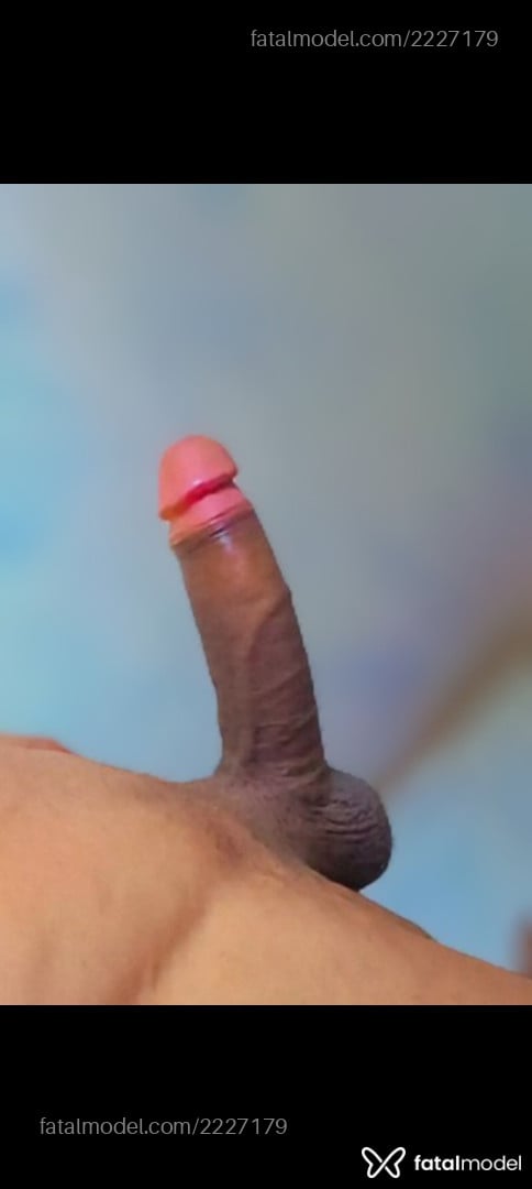 Acompanhante homem com cabelo castanho de olhos castanhos - Leonardo Silva