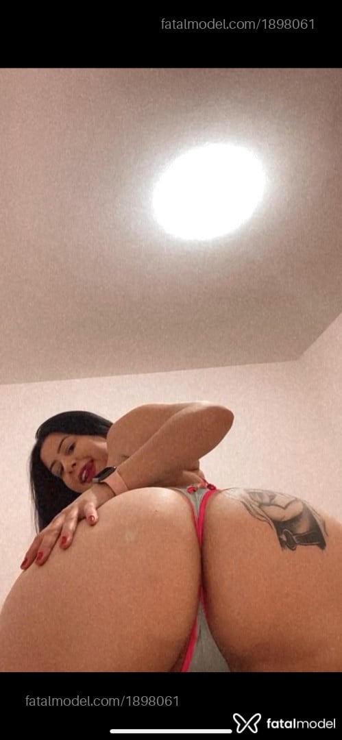 Acompanhante mulher morena (o) de olhos mel em Goiânia - Sarah