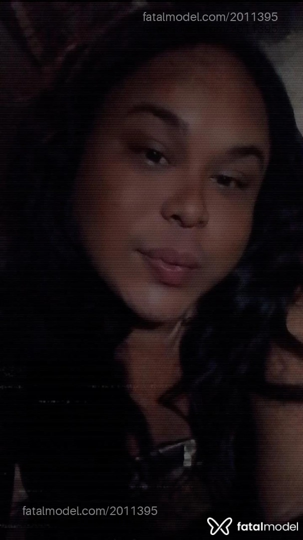 Acompanhante mulher trans morena (o) de olhos castanhos em Ubajara - Emille Tais