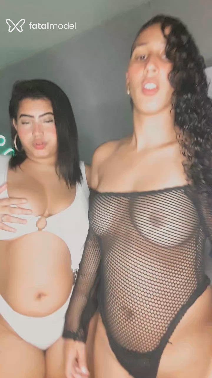 Acompanhante mulher morena (o) de olhos pretos - Juliana Ribeiro