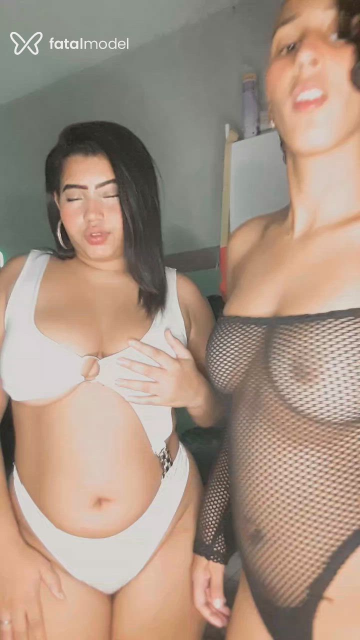 Acompanhante mulher morena (o) de olhos pretos - Juliana Ribeiro