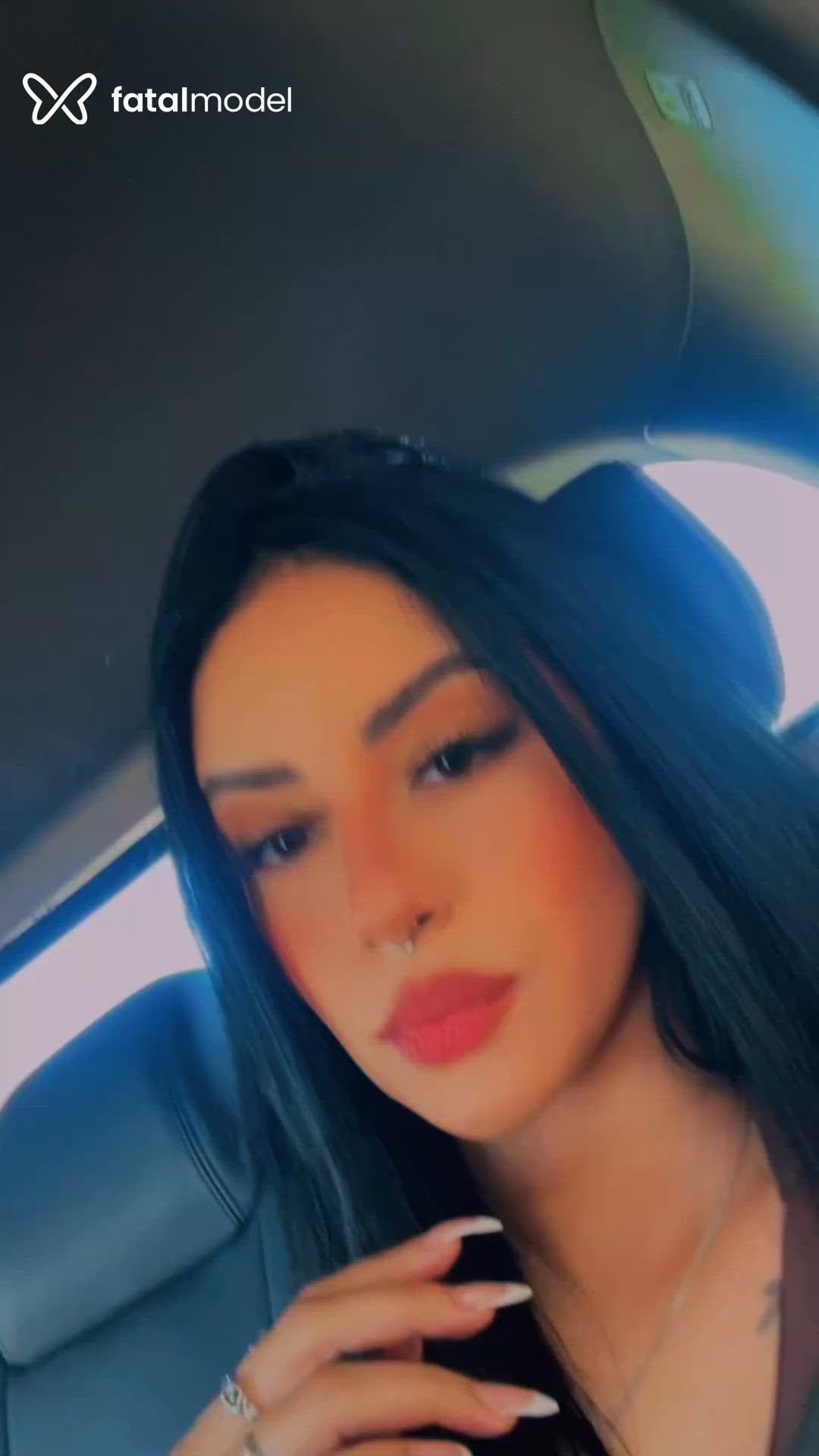 Acompanhante mulher morena (o) de olhos castanhos - Ayla Acompanhante mulher morena (o) de olhos castanhos - Ayla