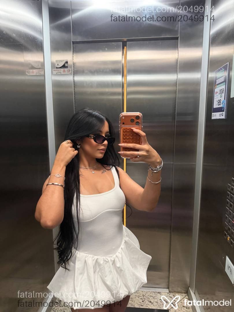 Acompanhante mulher morena (o) de olhos castanhos - Ayla