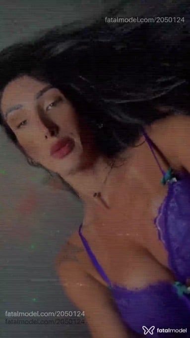 Acompanhante mulher trans morena (o) de olhos mel em São Paulo - Lurye Camargo