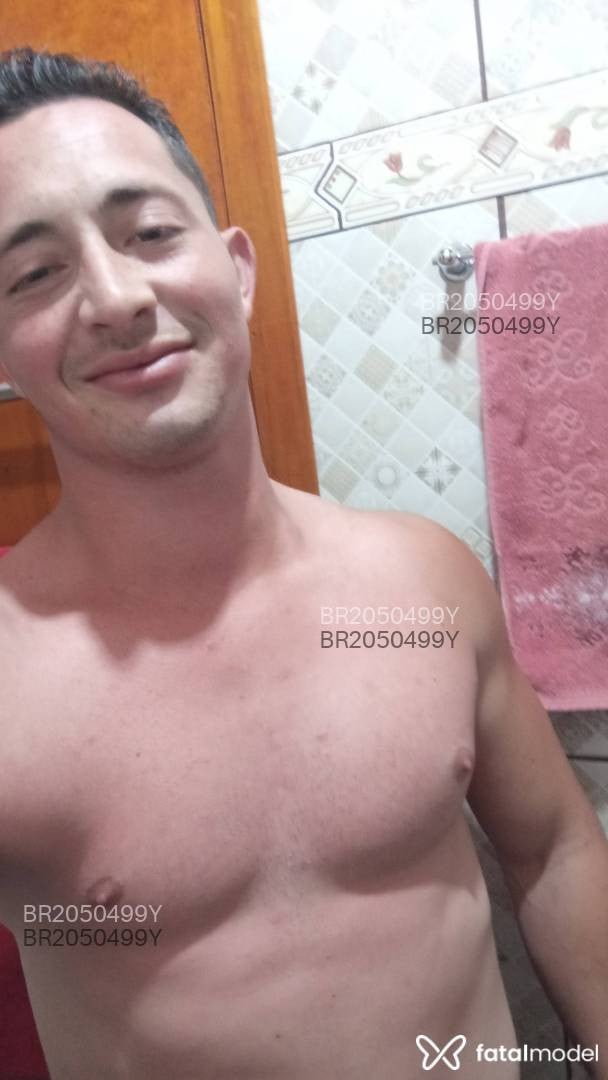 Acompanhante homem morena (o) de olhos castanhos em Taquara Acompanhante homem morena (o) de olhos castanhos em Taquara - Felipe Roehrs