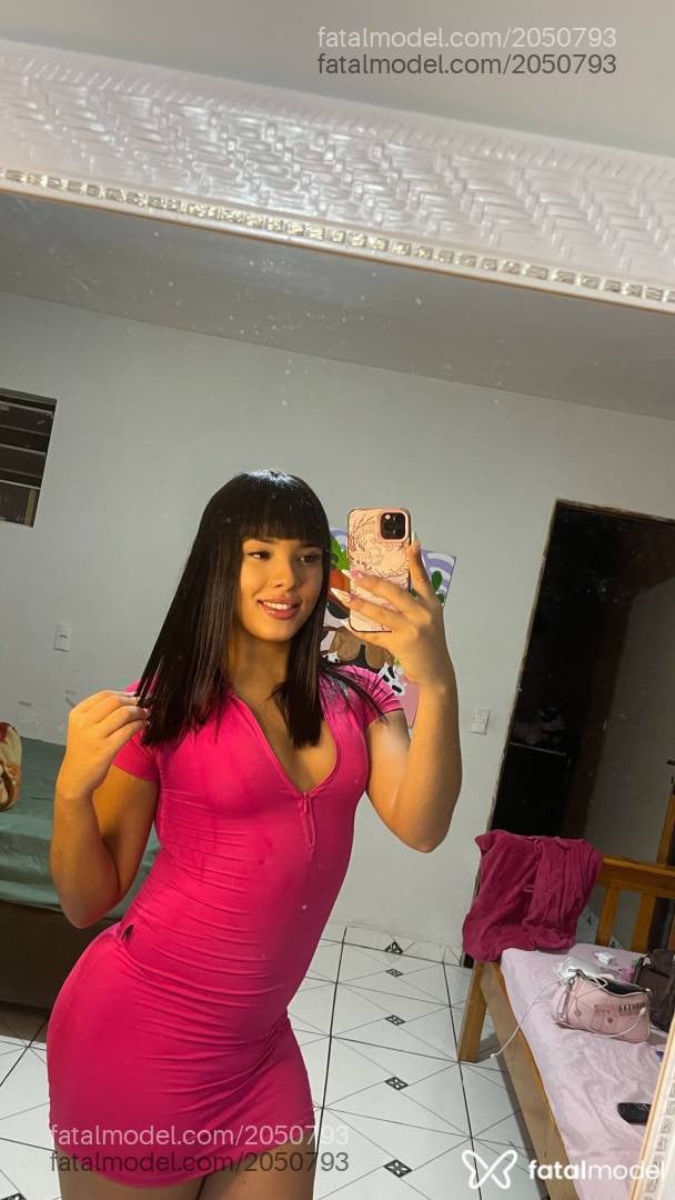 Acompanhante mulher trans morena (o) de olhos castanhos em Rio de Janeiro - Giulia Sashae