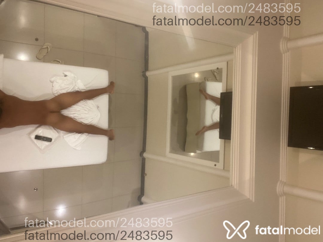 Acompanhante homem morena (o) de olhos castanhos em Ubá - Matheus