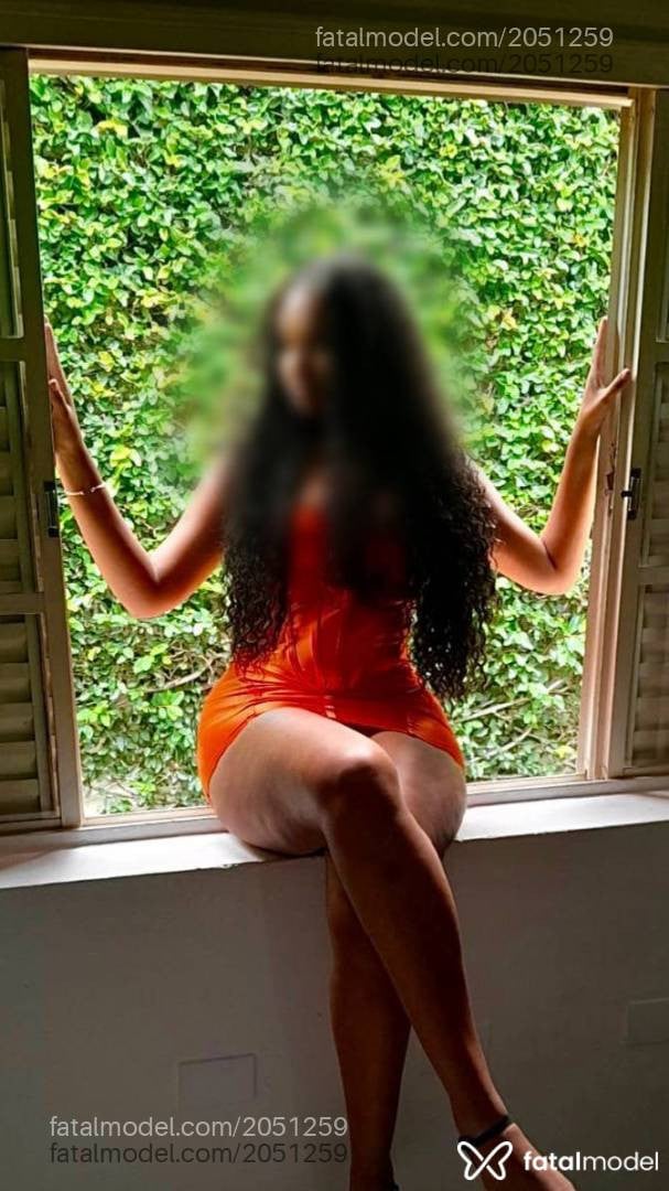 Acompanhante mulher morena (o) de olhos castanhos em São Paulo Acompanhante mulher morena (o) de olhos castanhos em São Paulo - Ingrid