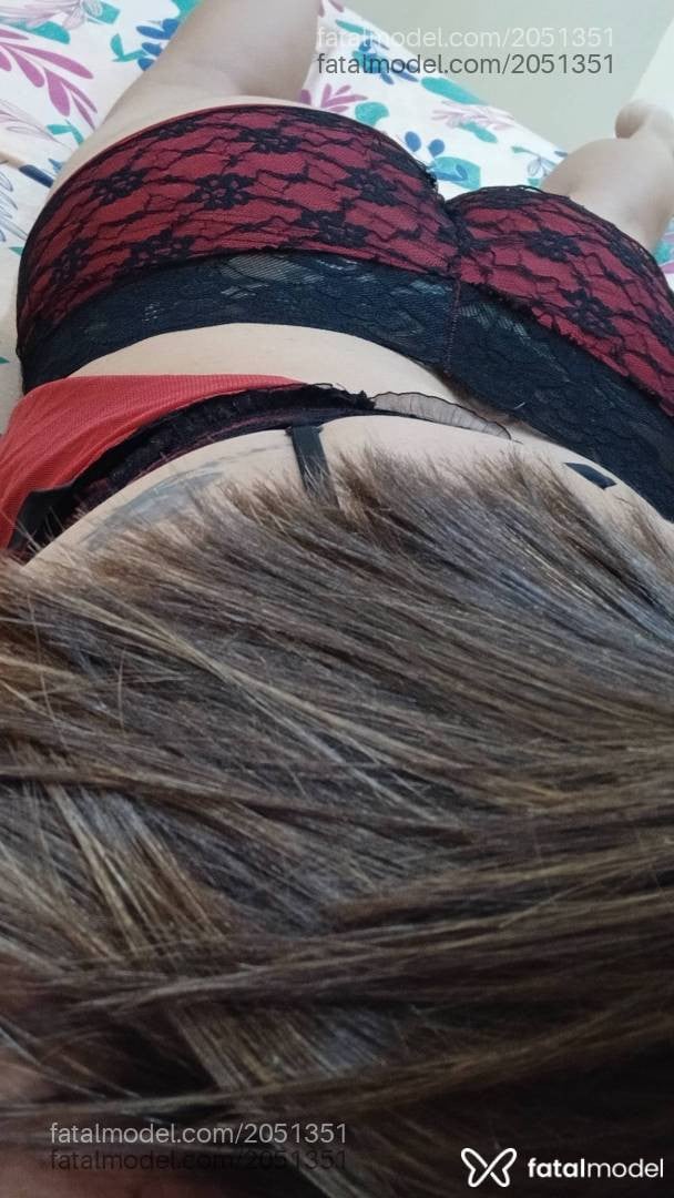 Acompanhante mulher com cabelo castanho de olhos castanhos em Olímpia - Daniela