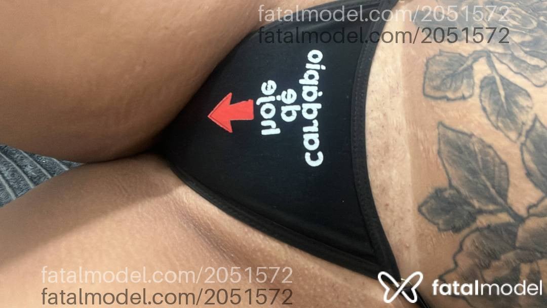 Acompanhante mulher loira (o) de olhos castanhos em Ipojuca - Roberta Hellen