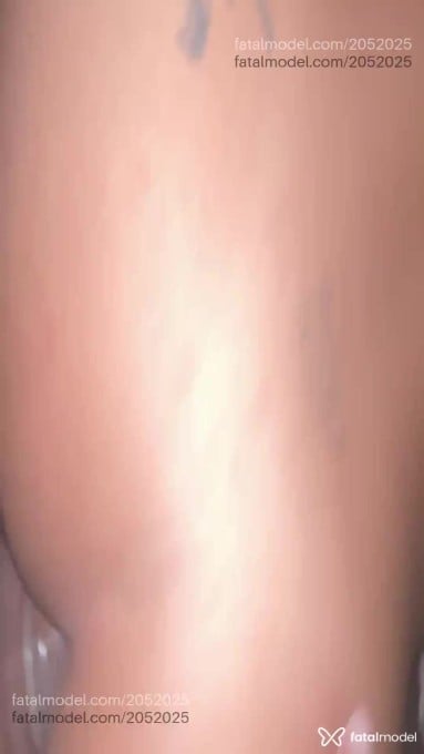 Acompanhante mulher com cabelo castanho de olhos castanhos - Larissa Manauara