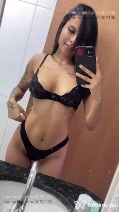 Acompanhante mulher com cabelo castanho de olhos pretos em Guanambi - Bianca Monteiro