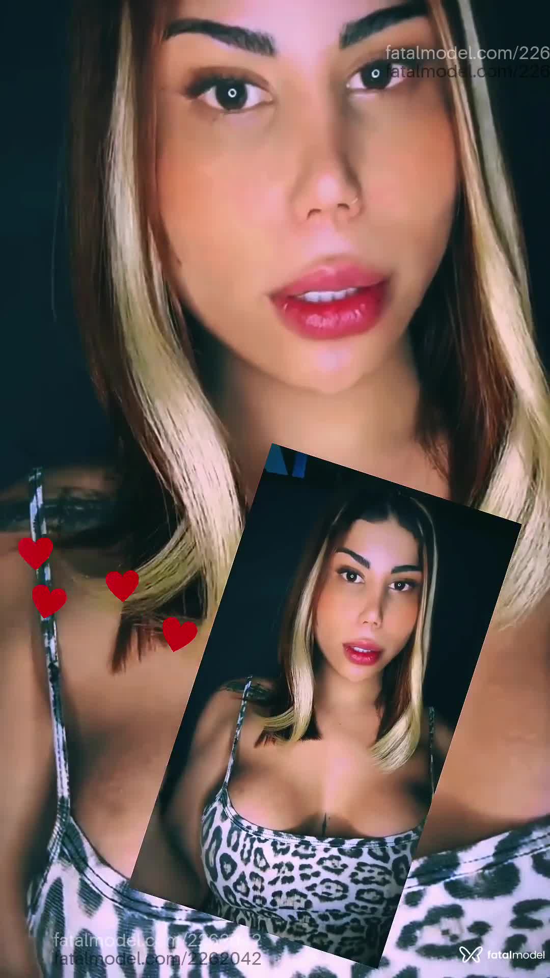 Acompanhante mulher trans ruiva (o) de olhos castanhos em Três Corações - Geovanna