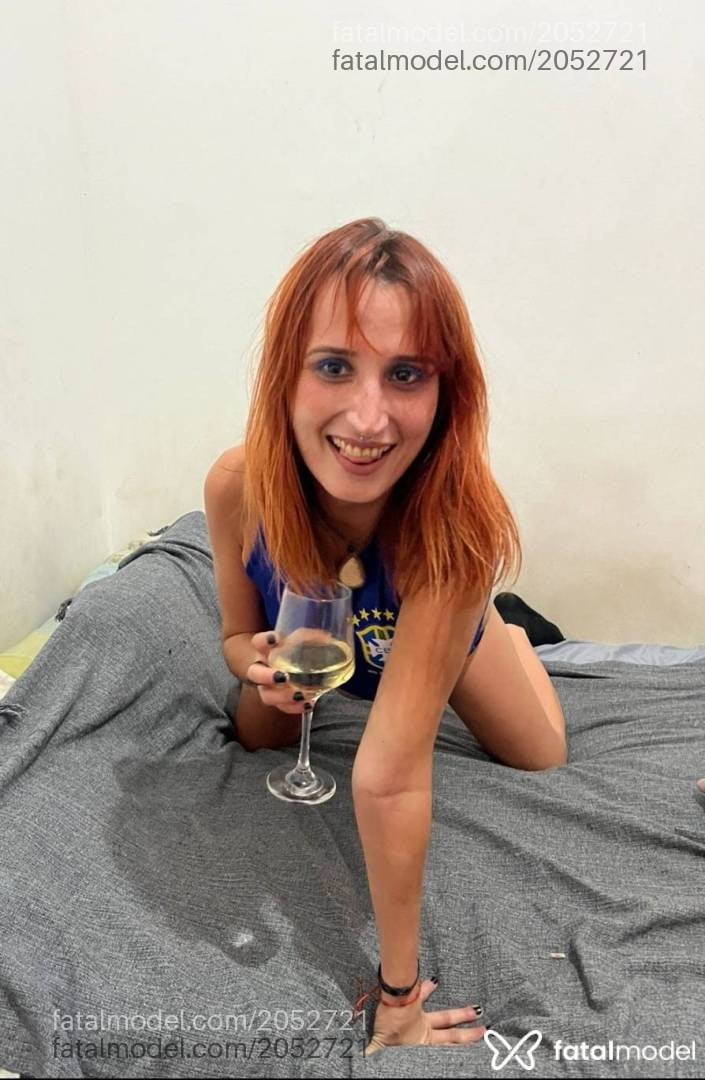 Acompanhante mulher ruiva (o) de olhos castanhos em Rio de Janeiro - Lunna