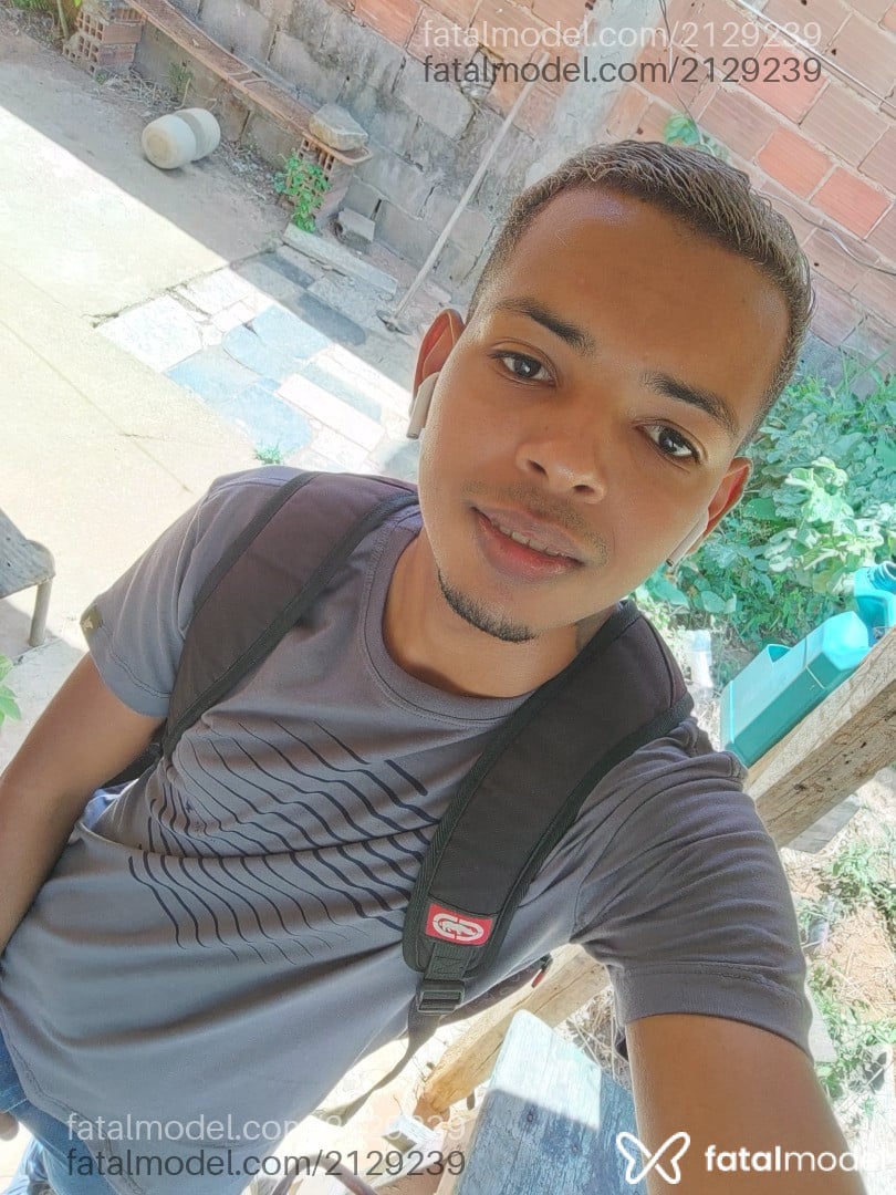 Acompanhante homem morena (o) de olhos pretos em Mantena Acompanhante homem morena (o) de olhos pretos em Mantena - Vinisbz
