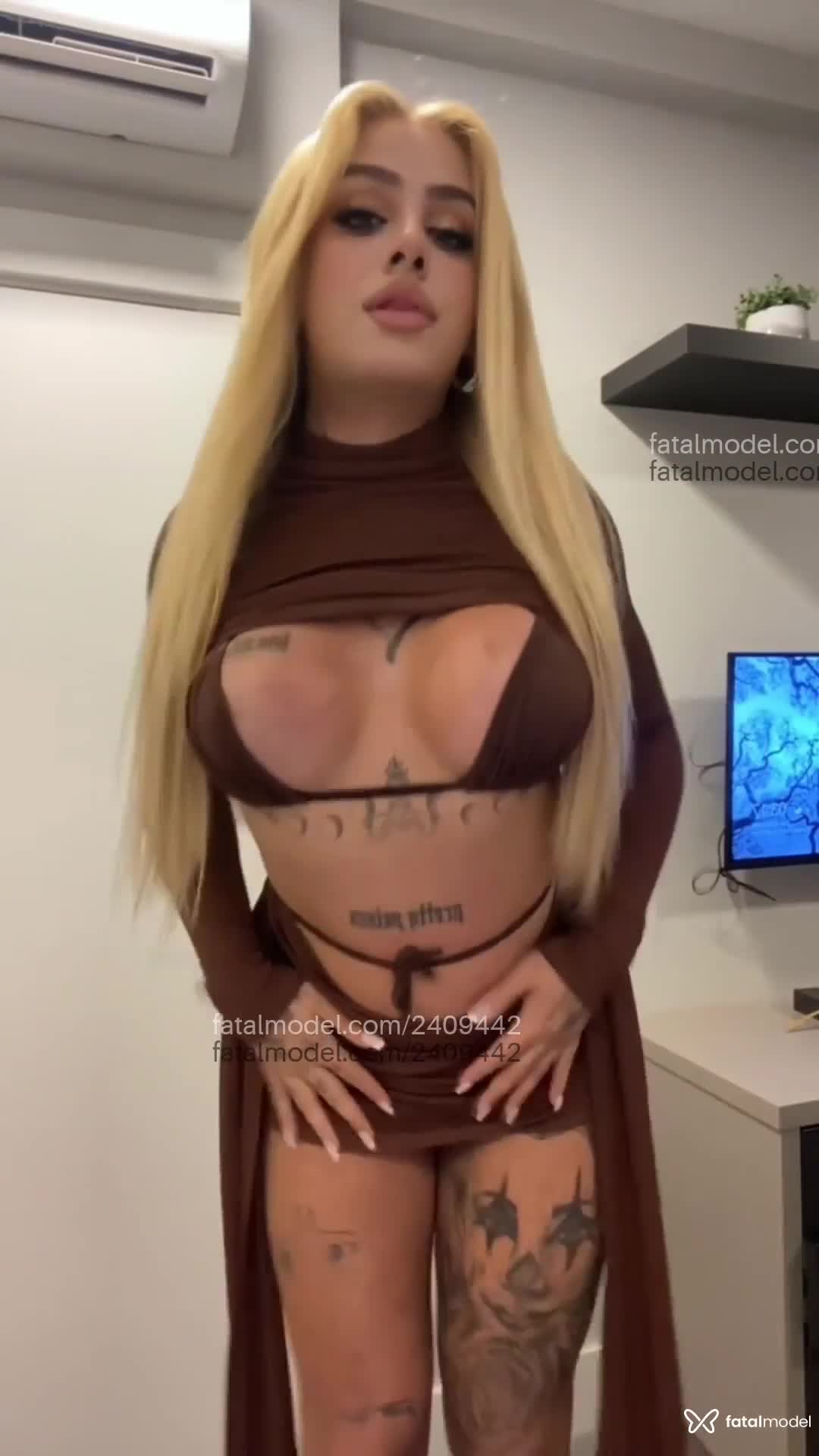 Acompanhante mulher trans loira (o) de olhos mel em São Paulo - Camila Ohio