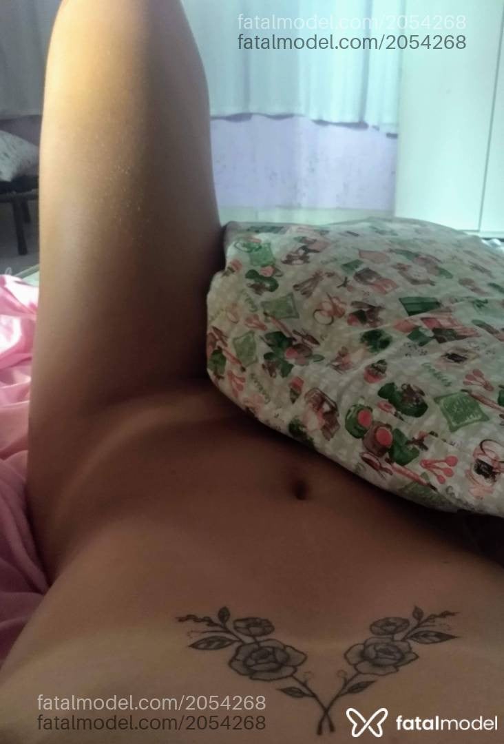 Acompanhante mulher morena (o) de olhos castanhos - Amanda