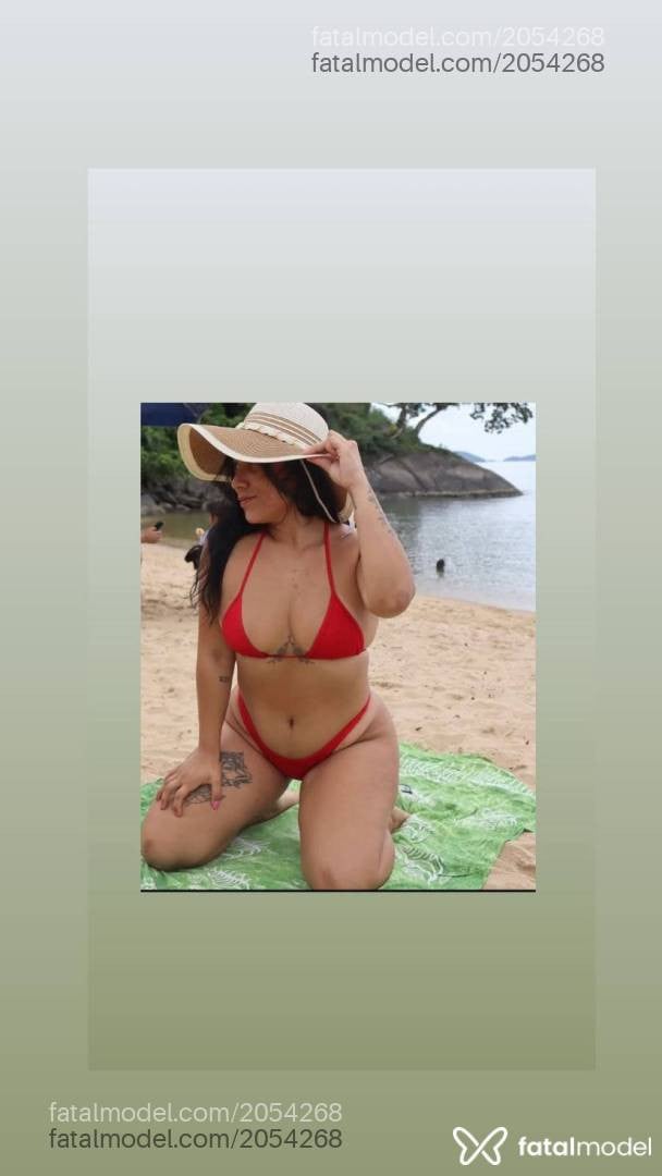 Acompanhante mulher morena (o) de olhos castanhos - Amanda