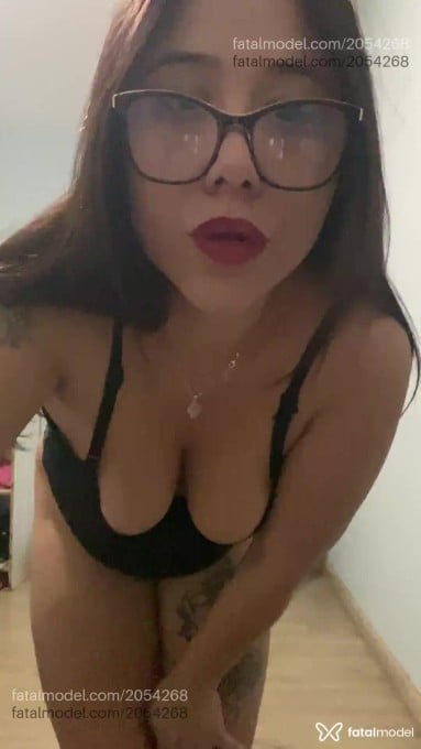 Acompanhante mulher morena (o) de olhos castanhos em Conselheiro Lafaiete - Amanda